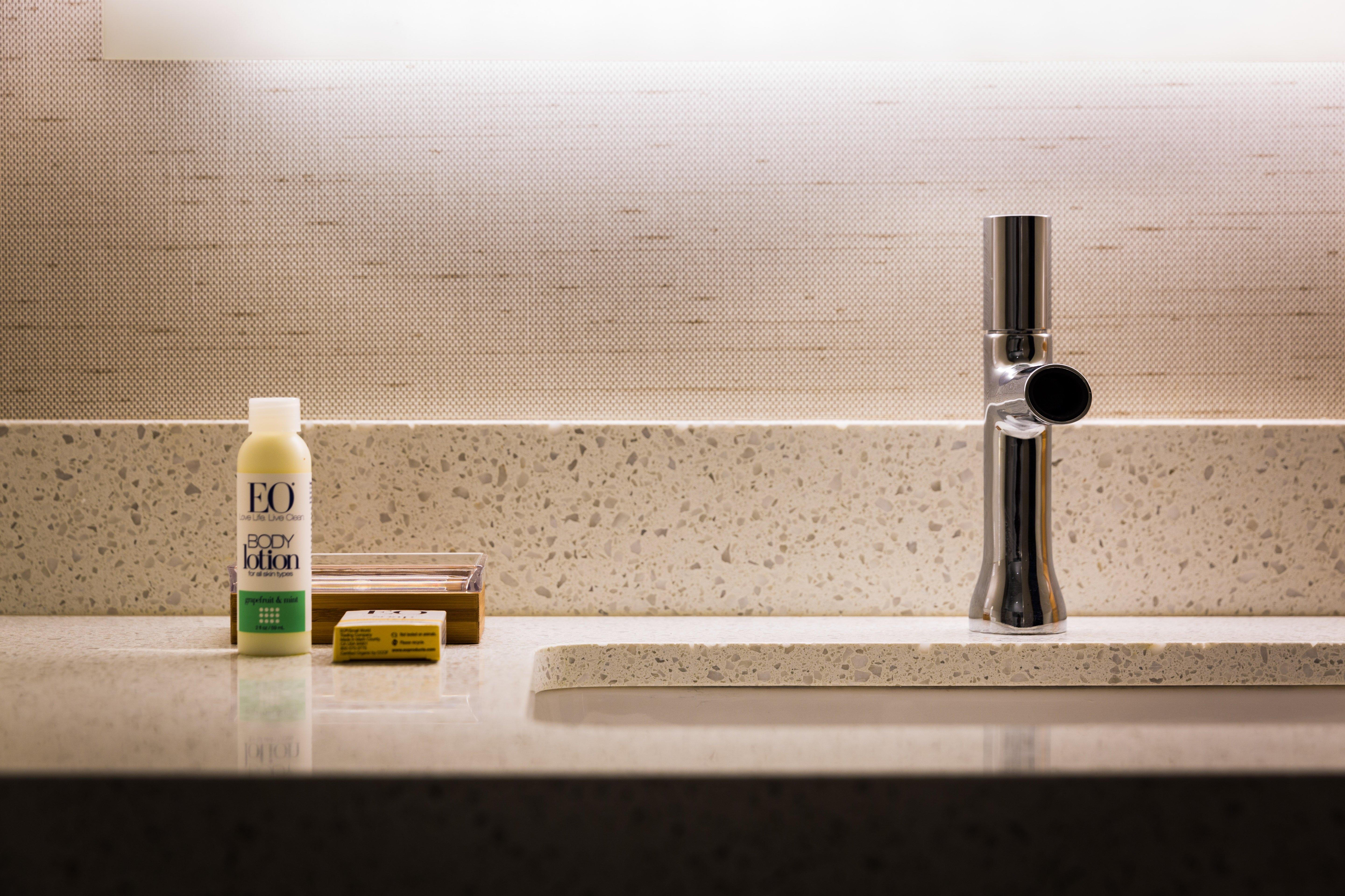 Even Hotel Omaha Downtown - Old Market By Ihg Bagian luar foto